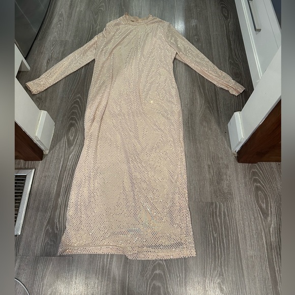 Shein Long Sleeve Midi Holiday Dress - Picture 5 of 9